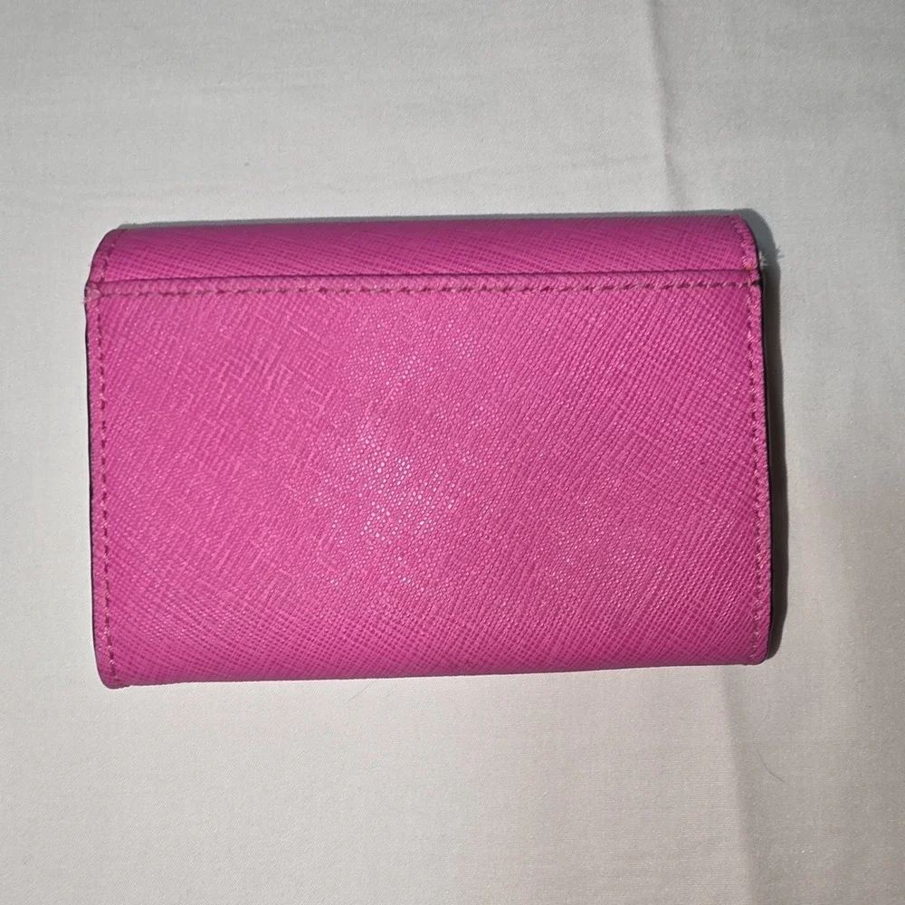 Kate Spade New York Pink Saffiano Leather Trifold Wallet Card Holder Snap